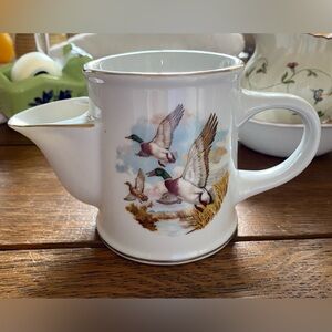 Van Der Hagen 100% Natural Boar Shaving Brush & Royal London Mens Shaving Mug.